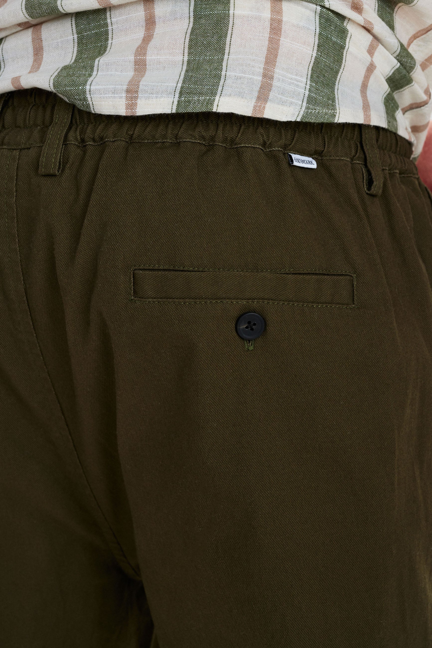 DXNMXRK. DX-Elmo Outlet Army green