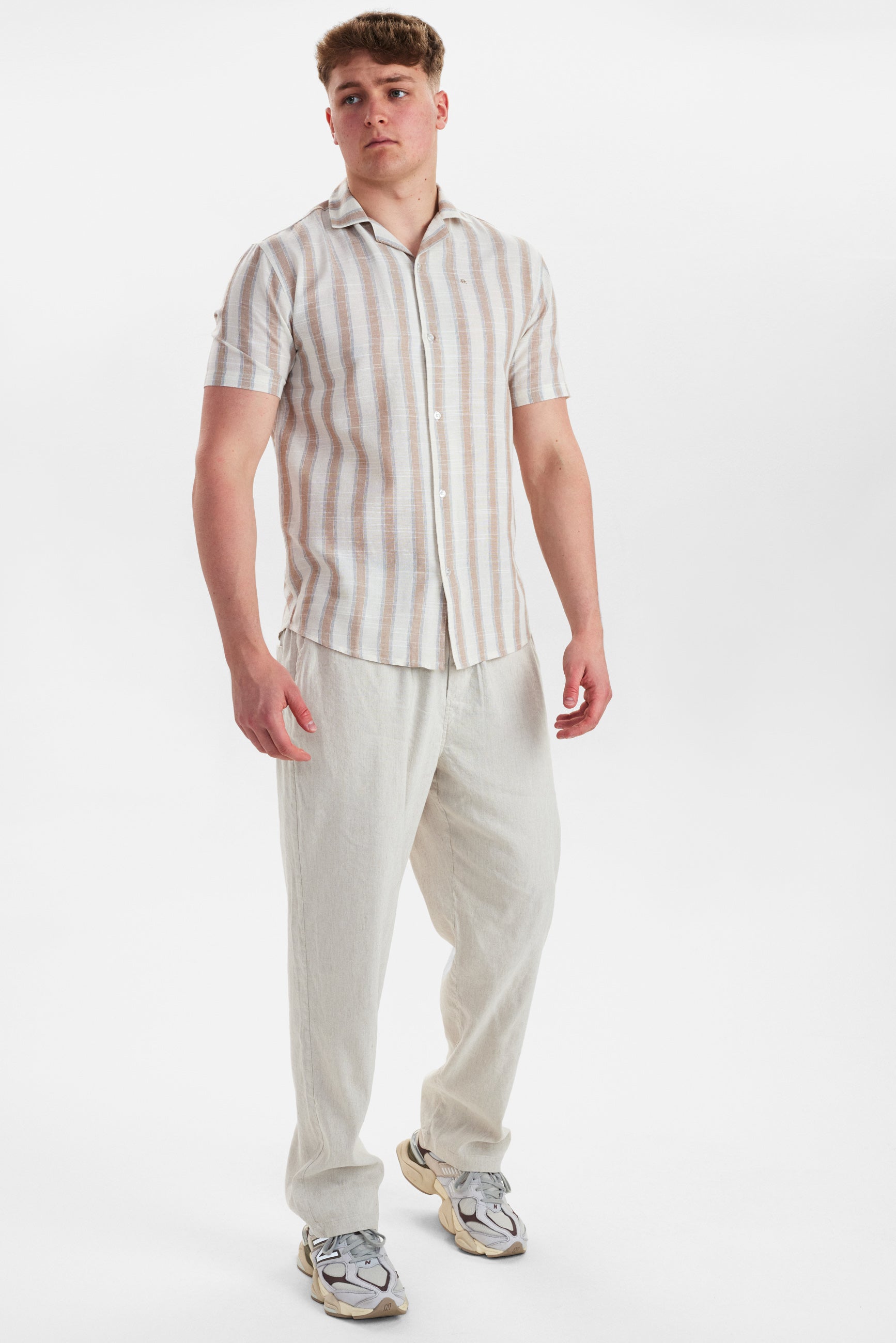 DXNMXRK. DX-Emmert Outlet Sand