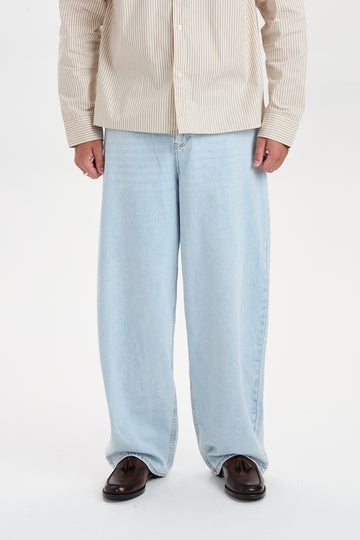 DXHarald Wide Fit Jeans Light Blue